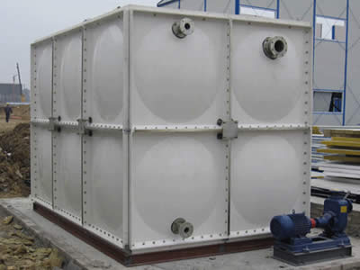 炉霍玻璃钢保温水箱